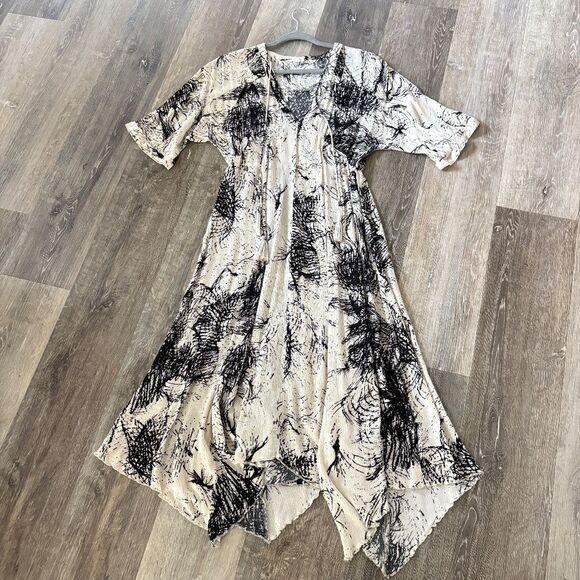 En Créme V Neck Splatter Print Shark Bite Dress Size Small Boho Funky Y2K Size S - Picture 6 of 14